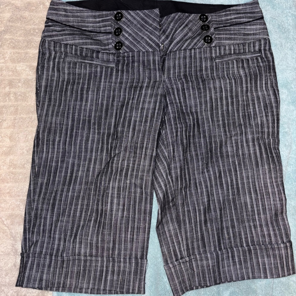DAYTRIP DRESS/CASUAL CROP PANTS SIZE 3